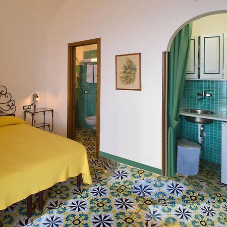La Caravella Di Positano - Relais, Beach & Residences Exterior photo