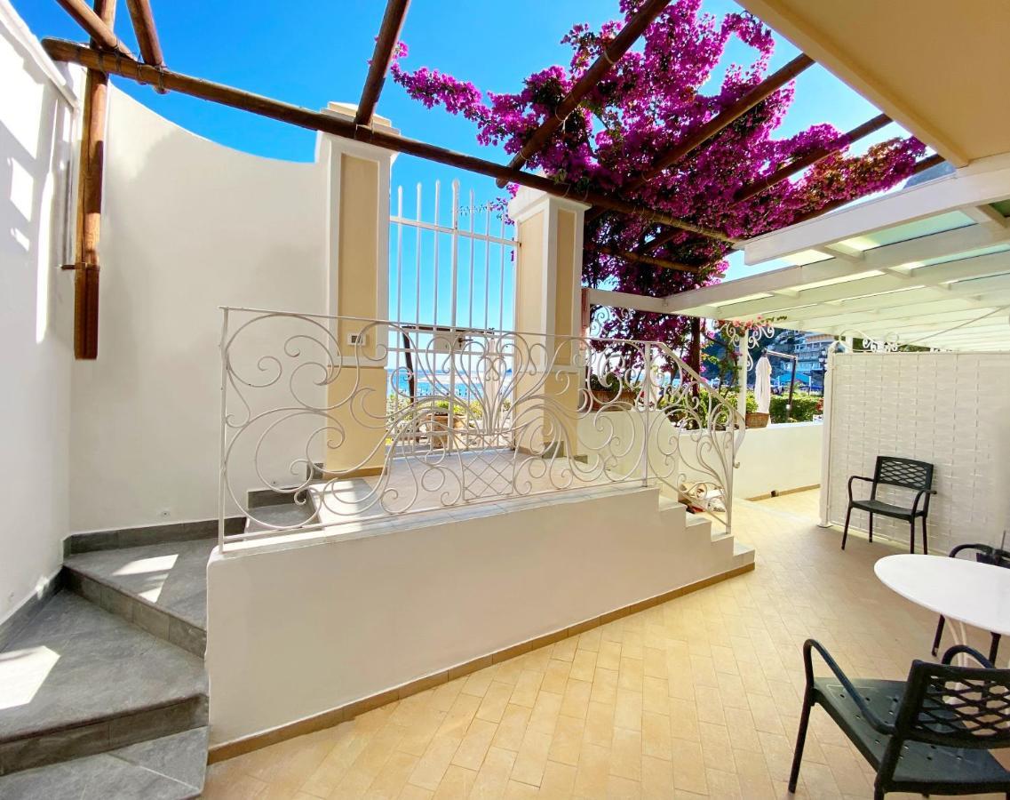 La Caravella Di Positano - Relais, Beach & Residences Exterior photo