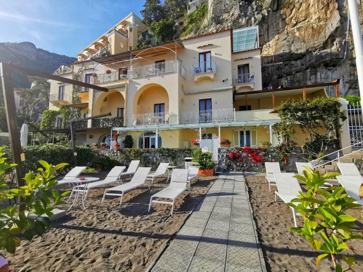 La Caravella Di Positano - Relais, Beach & Residences Exterior photo