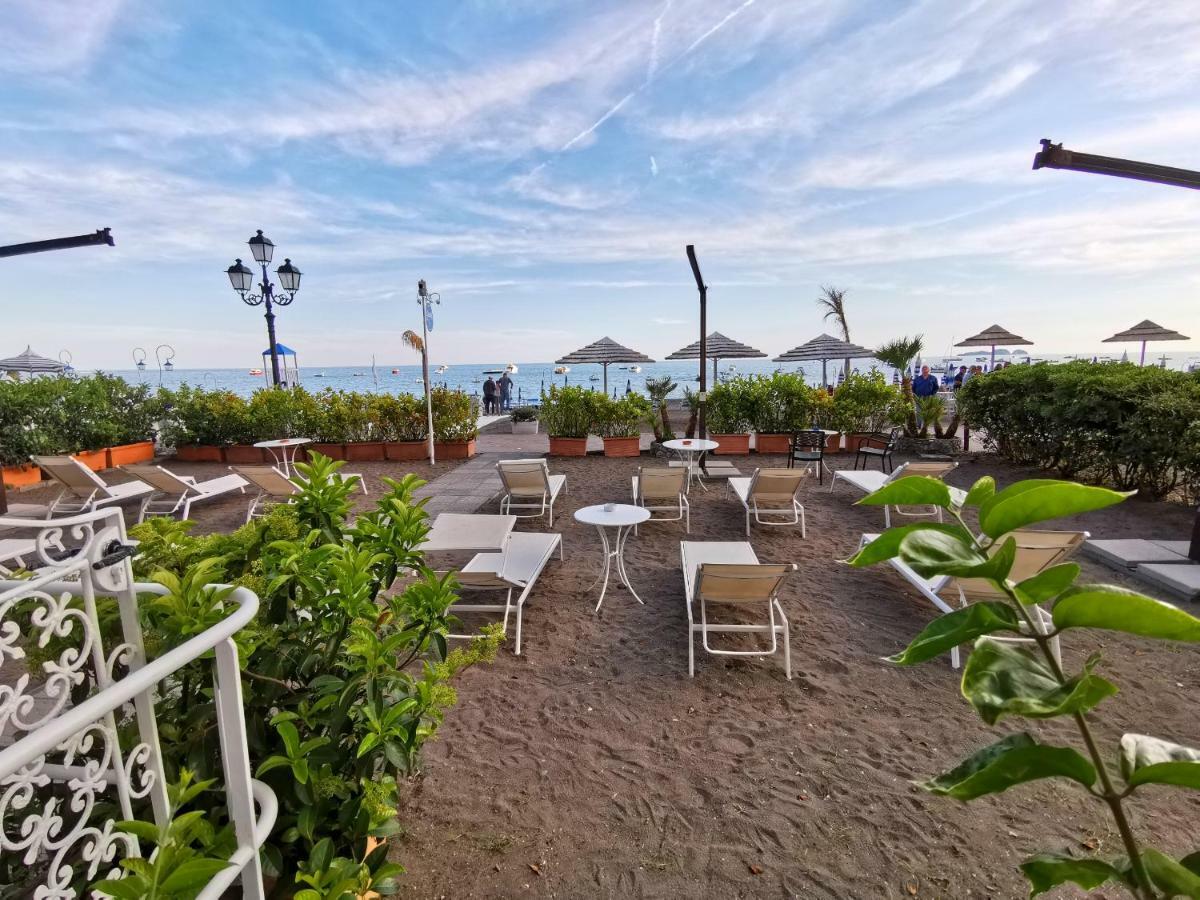 La Caravella Di Positano - Relais, Beach & Residences Exterior photo