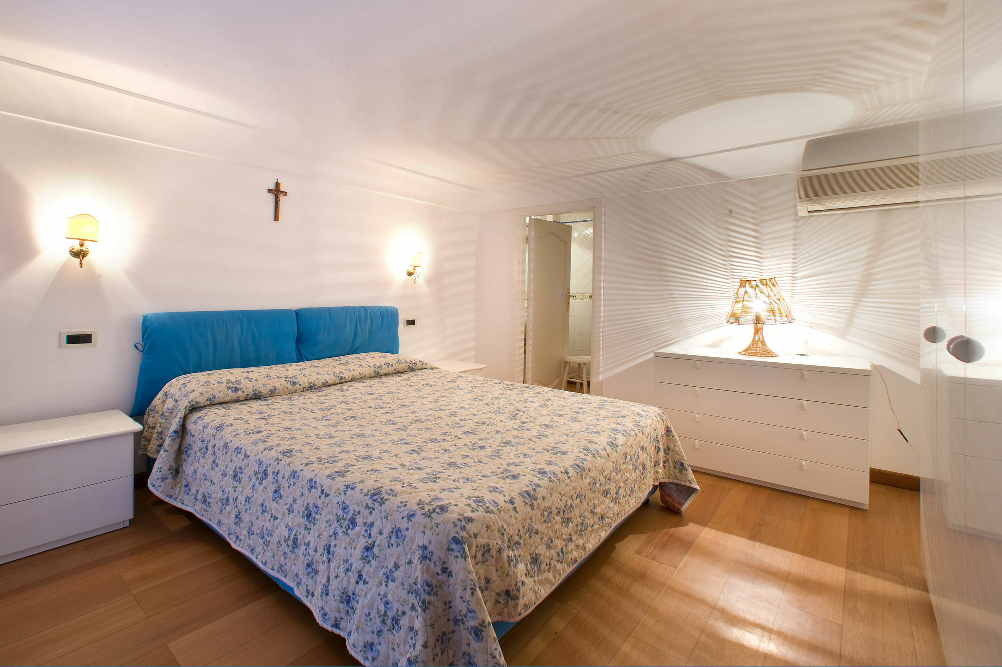 La Caravella Di Positano - Relais, Beach & Residences Exterior photo