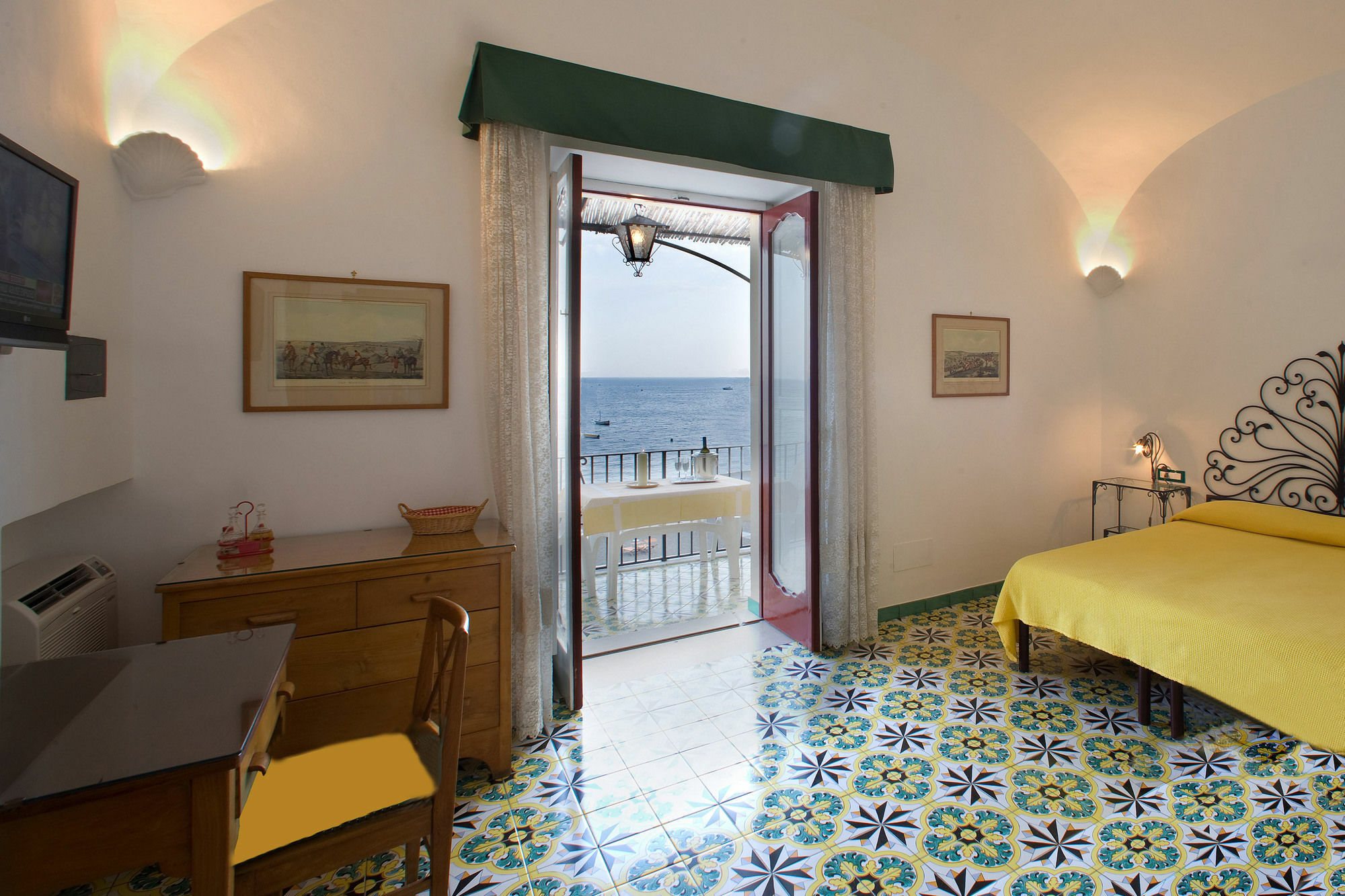 La Caravella Di Positano - Relais, Beach & Residences Exterior photo