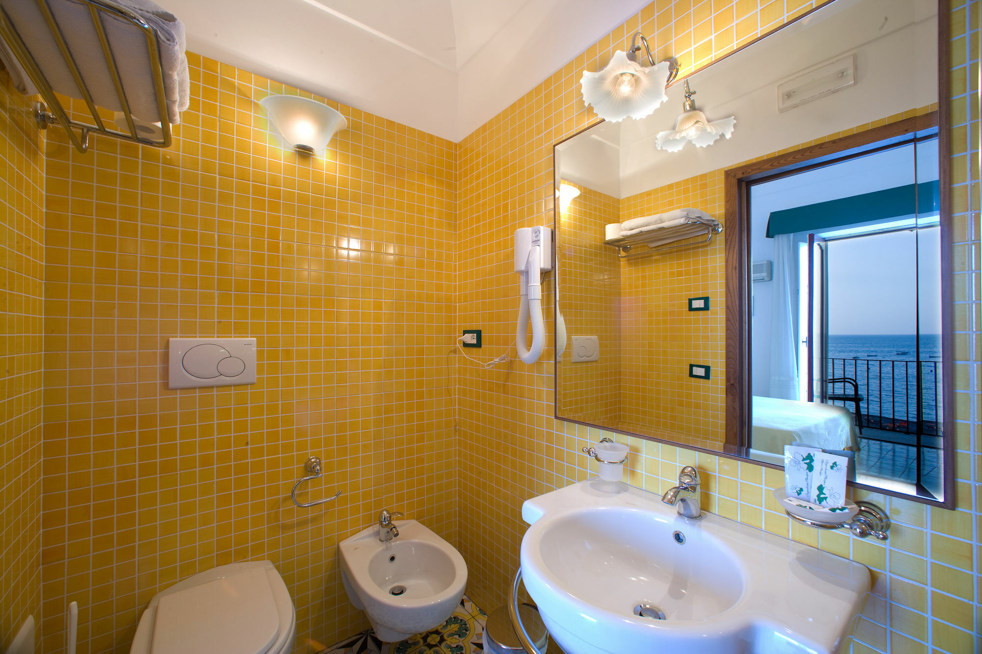 La Caravella Di Positano - Relais, Beach & Residences Exterior photo